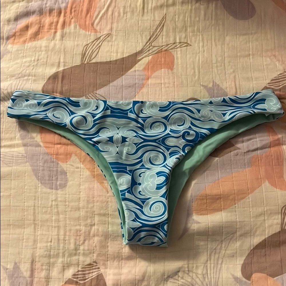 bikini bottom